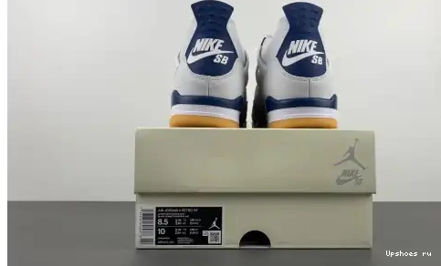 DR5415-100 Navy SB DR5415-100 Jordan Retro  4 0421